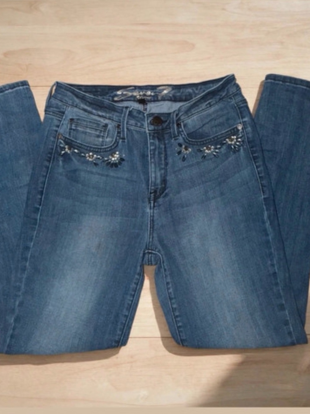 Forever 21 Blue Skinny Jeans with Front Embroidery